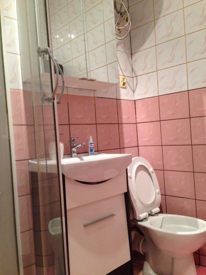 Pokoj W Prywatnym Mieszkaniu 25M Centrum Wroclawia Екстер'єр фото